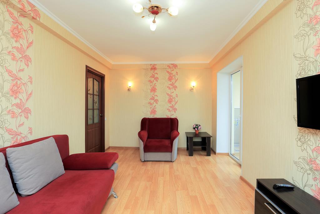 Apartment On Obolonskiy Prospect 12 Kiev Ngoại thất bức ảnh