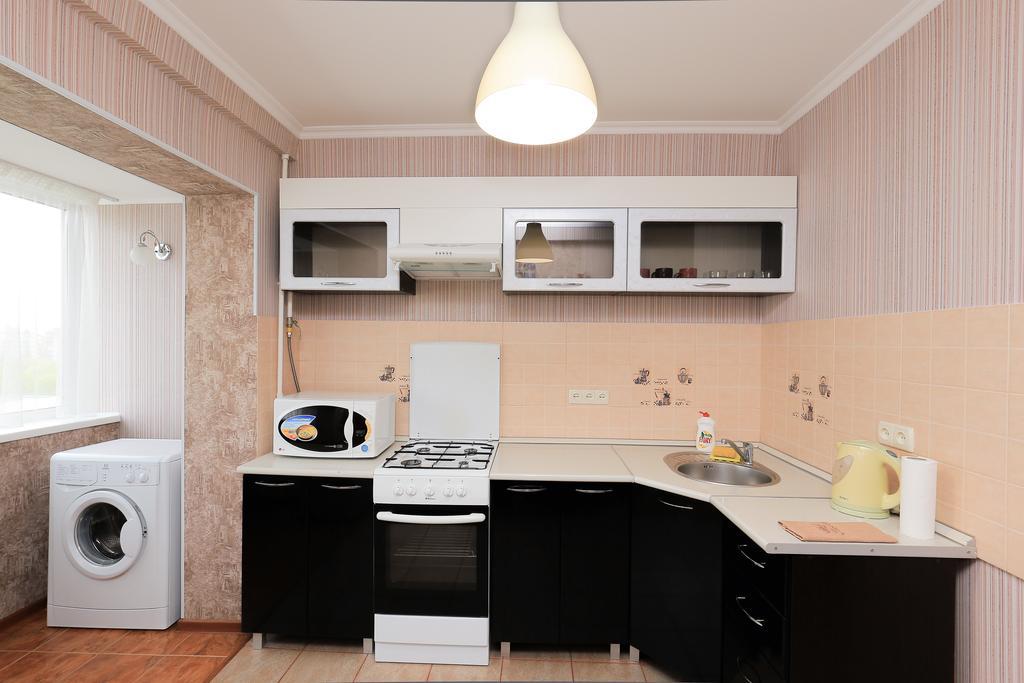 Apartment On Obolonskiy Prospect 12 Kiev Ngoại thất bức ảnh